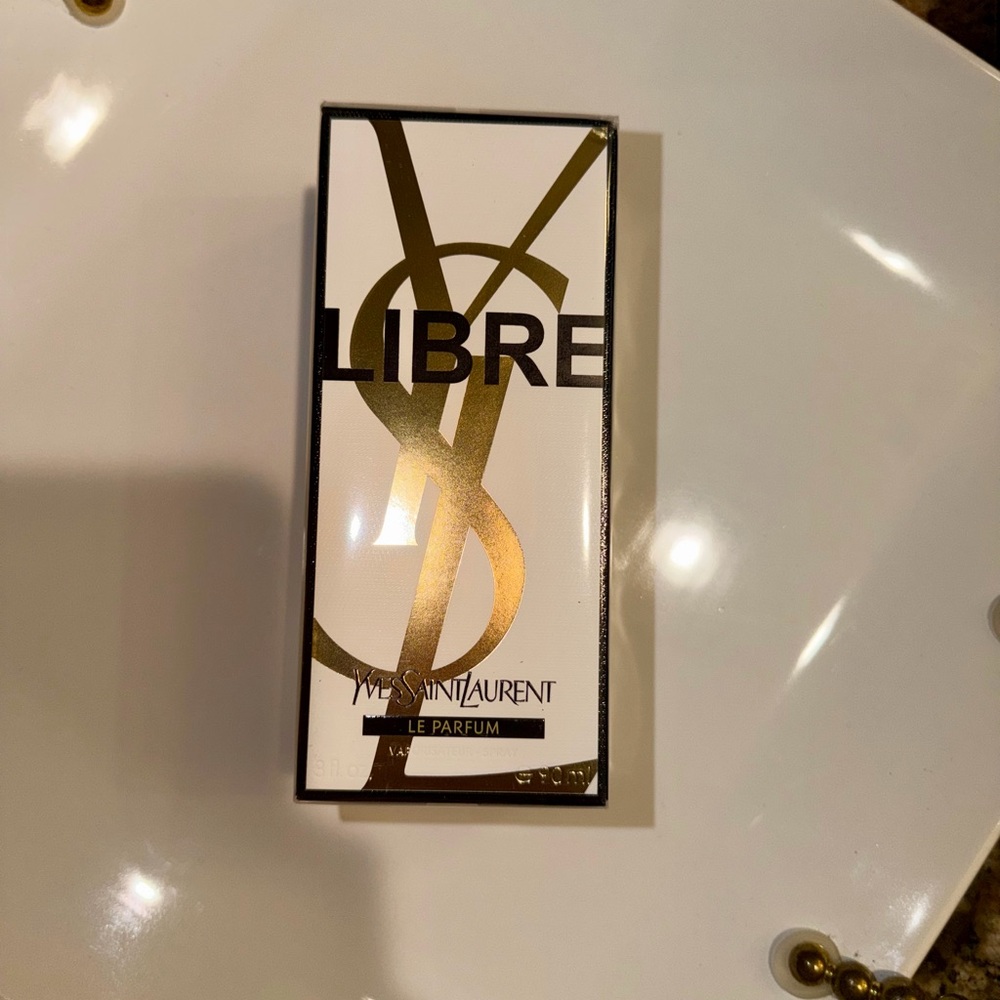 Yves Saint Laurent Le Parfum in Black and Gold